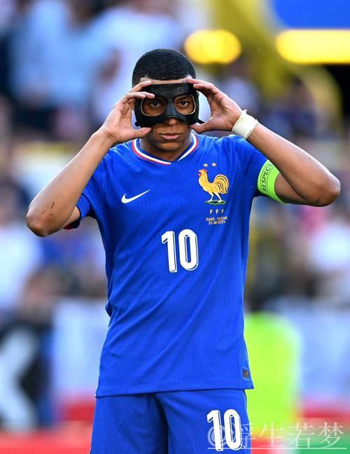 球技进步的姆巴佩,会是未来足坛值得期待的球星 球技进步的姆巴佩,会是未来足坛值得期待的球星